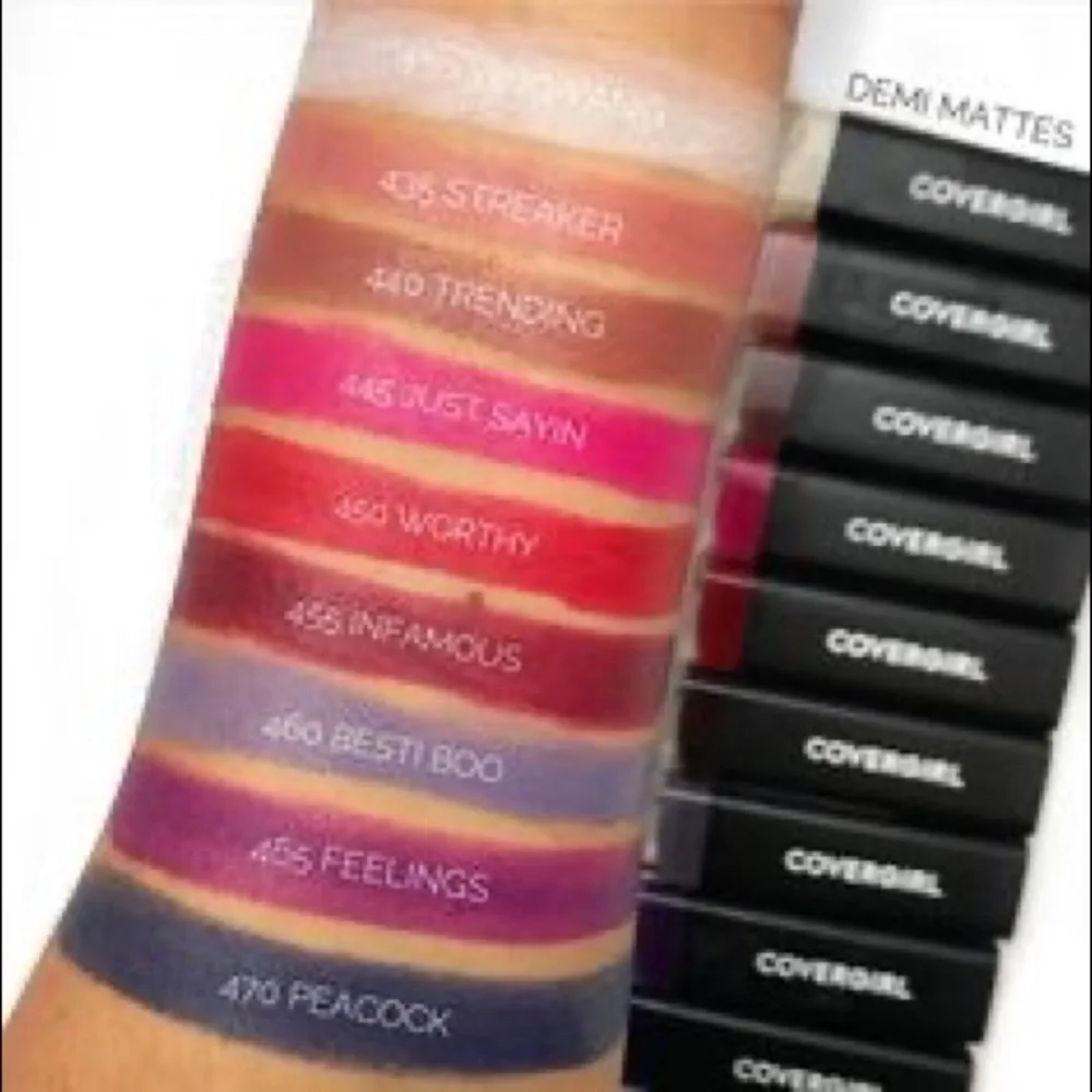 3 for $15 ✨ Cover Girl worthy Demi matte lipstick